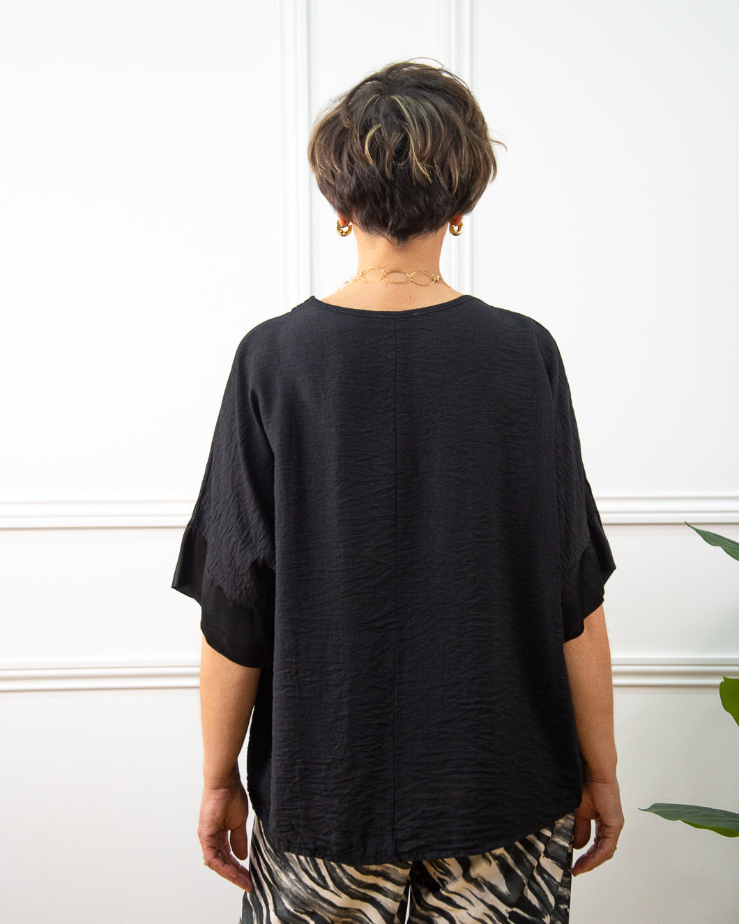 Blusa Japan oversize de mujer en negro