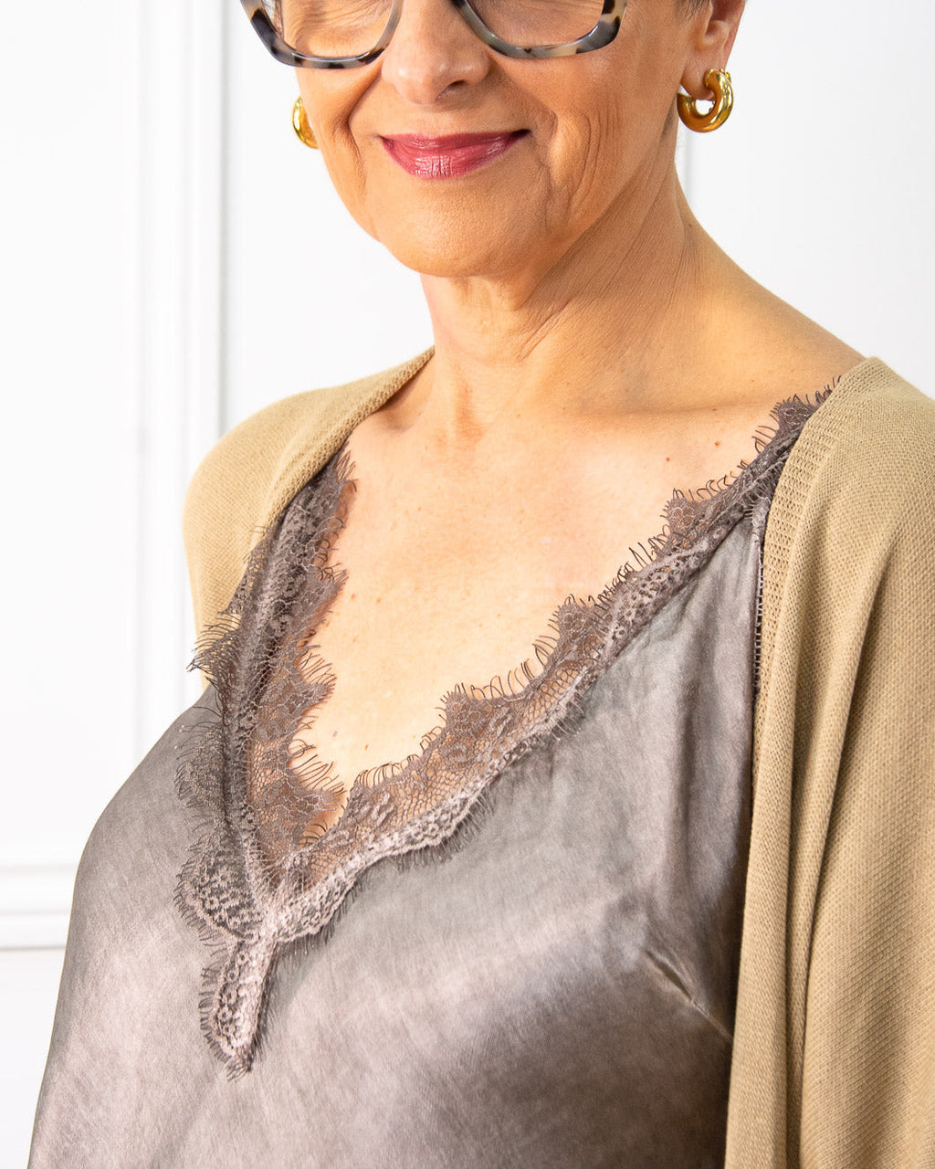 Lencera Blonda de mujer en taupe